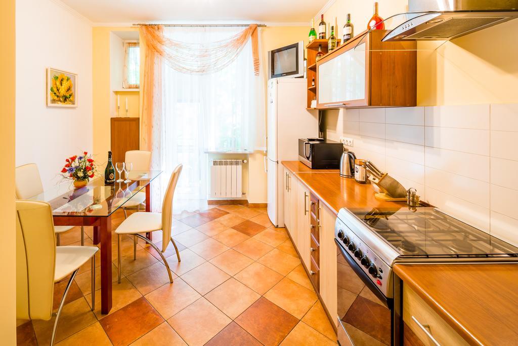 Apartment On Arkhipenka With Panorama View Λβιβ Εξωτερικό φωτογραφία
