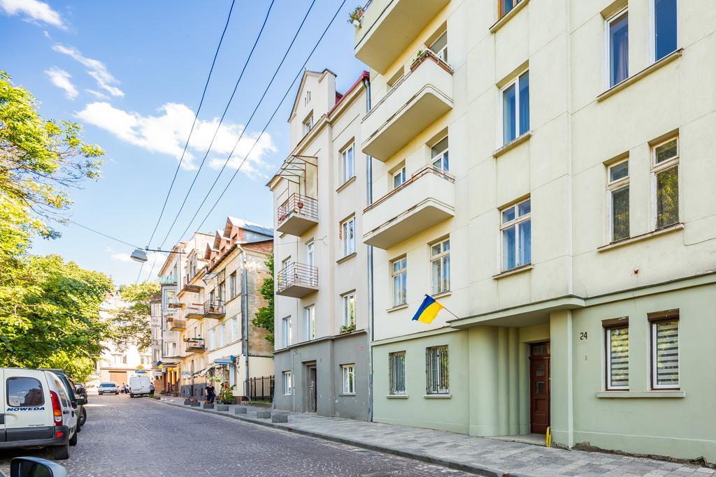 Apartment On Arkhipenka With Panorama View Λβιβ Εξωτερικό φωτογραφία